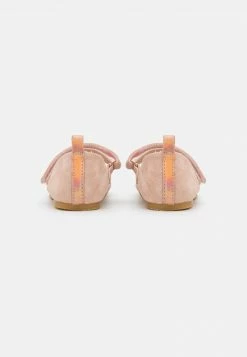 Friboo Riemchenballerina - Light Pink, Kinder 10 Friboo Riemchenballerina - Light Pink, Kinder -FRIBOO Geschäft 2de4eab2f6ed4e41bc2aea40e3e5e056