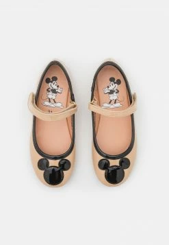 Friboo DISNEY MICKEY MOUSE - BALLET PUMPS - Riemchenballerina - Beige, Kinder 11 Friboo DISNEY MICKEY MOUSE - BALLET PUMPS - Riemchenballerina - Beige, Kinder -FRIBOO Geschäft 9f256becad0348d5b0665358d5e77912